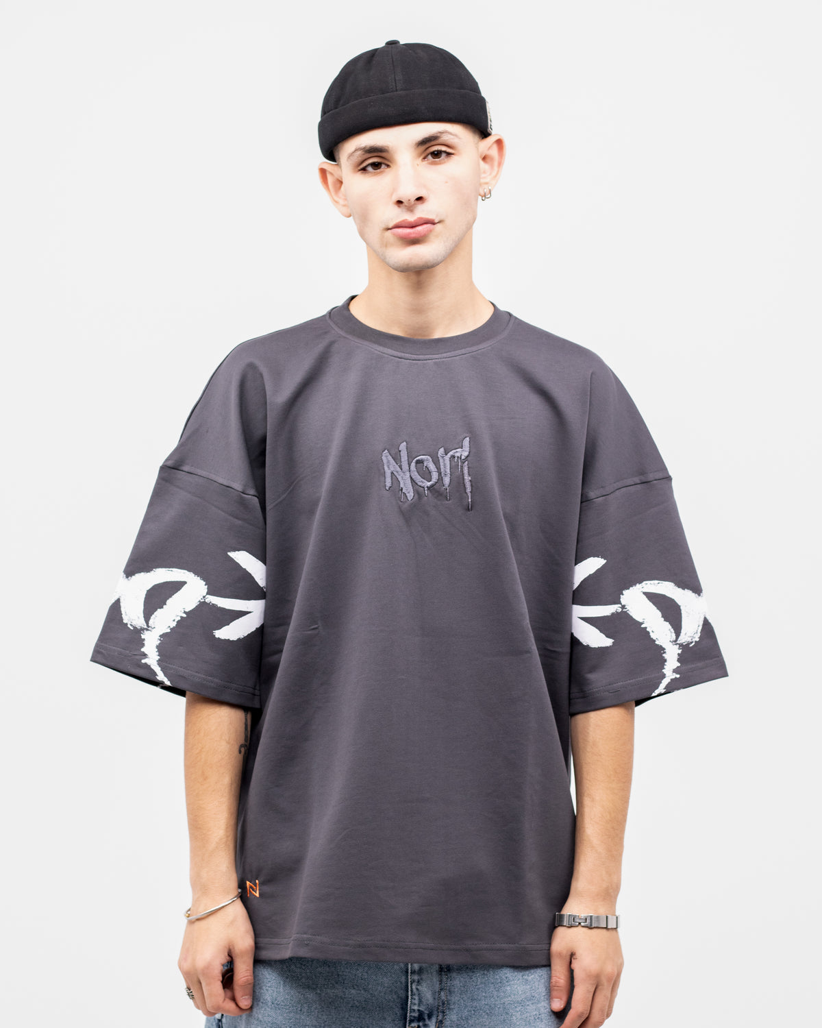 Gray sleeves NORI