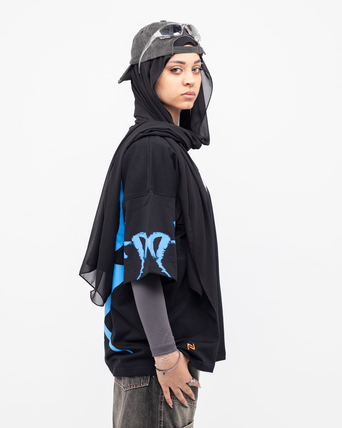 BLACK SLEEVES NORI